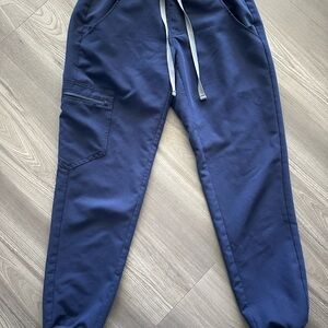 Figs women’s Navy Jogger scrub Pants XXS Petite